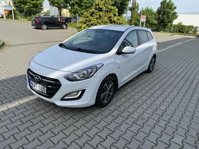 HYUNDAI I30 CW 1.4i Comfort Magyar