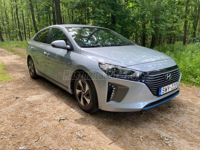 HYUNDAI IONIQ hybrid 1.6 GDi Comfort DCT