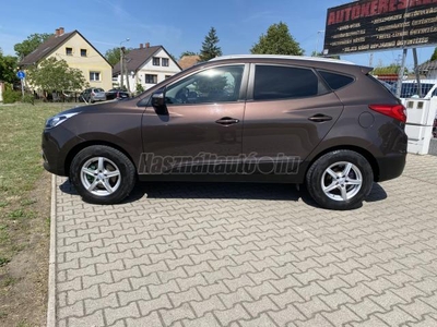 HYUNDAI IX 35 ix35 1.6 GDi Premium SZERVIZKÖNYV//NAVIGÁCIÓ//4XÜLÉSFŰTÉS//TOLATÓKAMERA