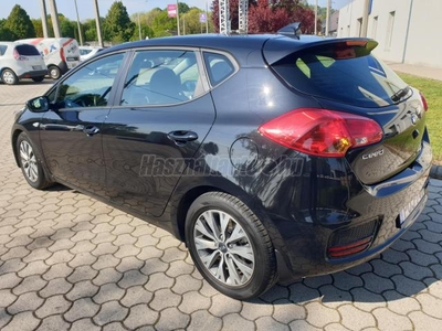 KIA CEE'D 1.6 GDI Gold Garantált 57000km! Gyári garancia!