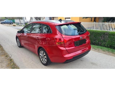 KIA CEE'D Ceed SW 1.6 CRDi HP Platinum NAVI.TOLATÓKAMERA