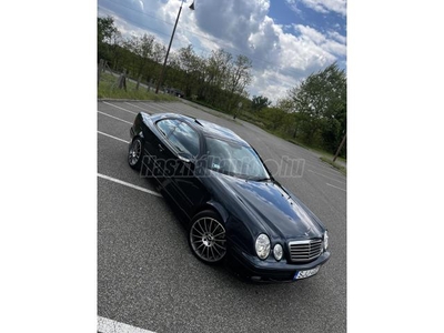 MERCEDES-BENZ CLK 200 Kompressor Avantgarde