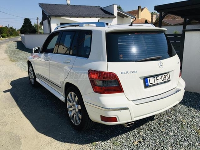 MERCEDES-BENZ GLK 220 CDI BlueEFFICIENCY