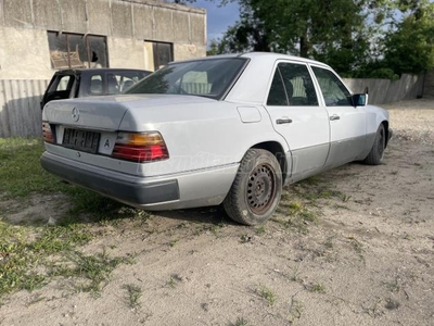 MERCEDES-BENZ W 124 230 E