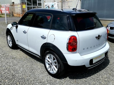 MINI COUNTRYMAN Cooper2.0 D ALL4 (Automata)