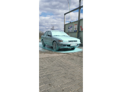 MITSUBISHI LANCER 1.5 GLXi