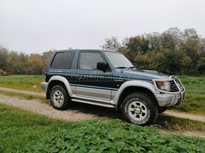 MITSUBISHI PAJERO 2.8 TD GLS // Foglalózva//