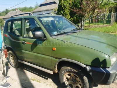 NISSAN TERRANO II 2.7 TDI LX