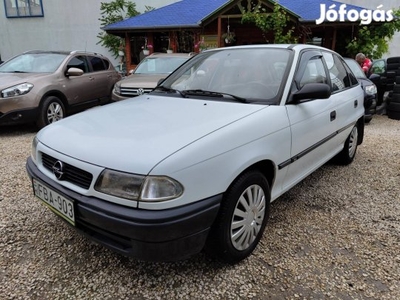 Opel Astra F 1.6 16V GL 186.830- Km Bemutató vi...