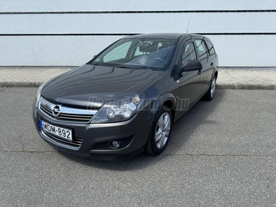 OPEL ASTRA H Caravan 1.7 CDTI Classic III Magyarországi.Szervízkönyv