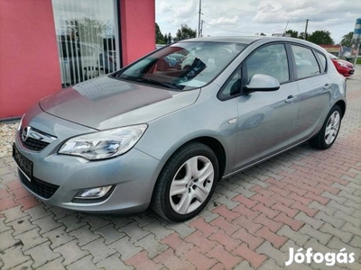 Opel Astra J 1.4 Essentia Garantált 83000Km!