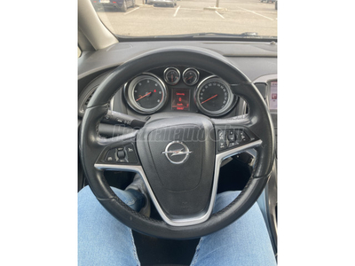 OPEL ASTRA J 2.0 CDTI Sport