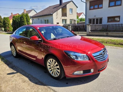 OPEL INSIGNIA 2.0 CDTI Edition (Automata) Bi-xenon.vajbőr.táblafelismerő 149E km