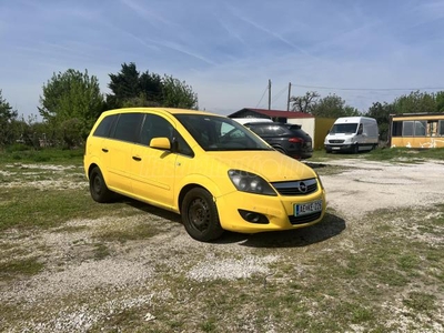 OPEL ZAFIRA B 1.7 CDTI Essentia