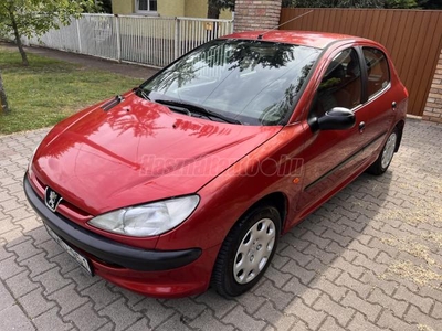 PEUGEOT 206 1.4 Color Line Napi használatból!