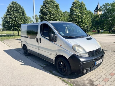 RENAULT TRAFIC 1.9 dCi L1H1