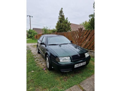 SKODA OCTAVIA 1.6 Classic