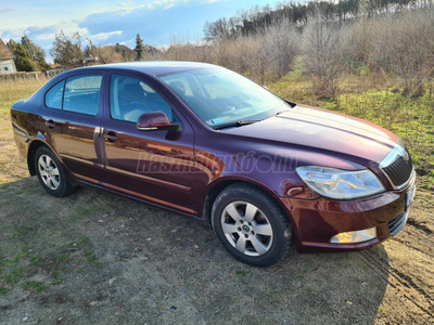 SKODA OCTAVIA 1.6 CR TDI Elegance DPF