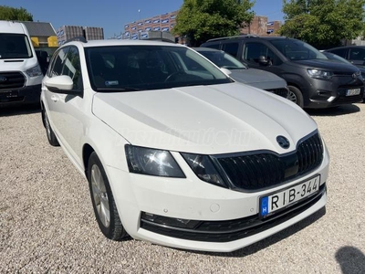 SKODA OCTAVIA Combi 1.6 CR TDI Style ÁFÁS! Magyarországi! 1. Tulajdonostól! Végig szervizelt! Gyári fényezésű!