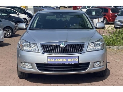 SKODA OCTAVIA Combi 2.0 CR TDI Family DPF MEGBÍZHATÓ MOTOR. GARANTÁLT KM