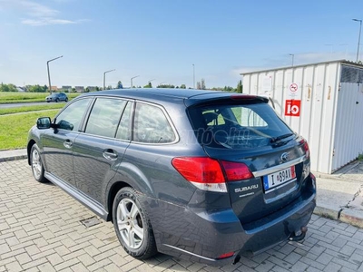 SUBARU LEGACY 2.0 Active CVT