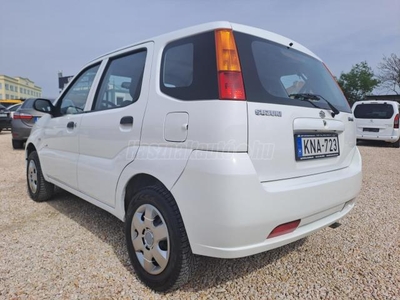 SUZUKI IGNIS 1.3 GC / MAGYARORSZÁGI / 1 TULAJ / SZERVÍZKÖNYV / TÉLI-NYÁRI GUMI /