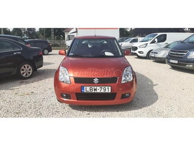 SUZUKI SWIFT 1.3 GLX CD AC