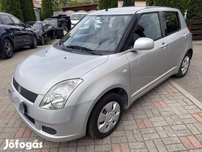 Suzuki Swift 1.3 GLX CD AC