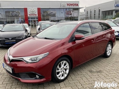 Toyota Auris Touring Sports 1.4 D-4D Active Tre...