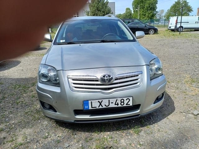 TOYOTA AVENSIS Wagon 2.0 D-4D Klíma.ABS.290000km