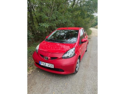 TOYOTA AYGO 1.0 AC