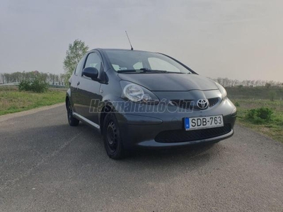 TOYOTA AYGO 1.0 AC