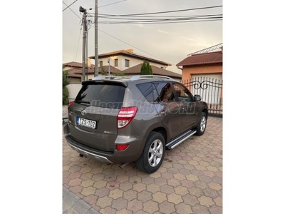 TOYOTA RAV 4 Rav4 2.0 Sol