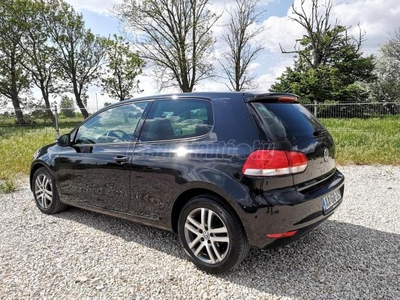 VOLKSWAGEN GOLF VI 1.6 Comfortline Napfénytető.DigitKlíma.Navi.Azonnal elvihető