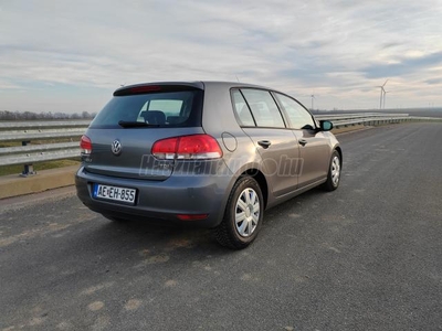 VOLKSWAGEN GOLF VI 1.6 TDi Trendline