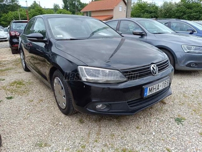 VOLKSWAGEN JETTA 1.4 TSI BMT Comfortline NAVI.ÜL.FÜTÉS.TEMPOMAT