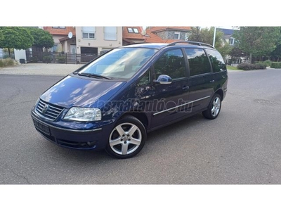 VOLKSWAGEN SHARAN 2.0 PD TDI Trendline 2ÉV MŰSZAKI-SZ.KÖNYV-ÁLLÓFŰTÉS !