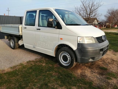 VOLKSWAGEN TRANSPORTER T5 1.9 TDI