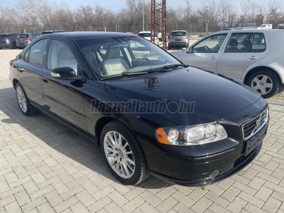 VOLVO S60 2.4 Summum OLASZORSZÁGI.ROZSDAMENTES.GARANTÁLT KM