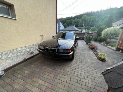 BMW 740i (Automata) GYÁRIAS ÁLLAPOT!!! TEMPOMAT!!! KLÍMÁS.SZÉP ÉS JÓ!!!