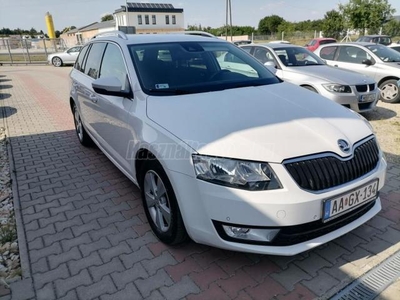 SKODA OCTAVIA Combi 2.0 CR TDI Elegance