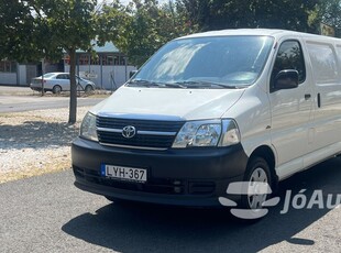 TOYOTA HI-ACE