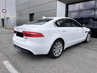 JAGUAR XE 2.0 l4D Prestige AWD (Automata)