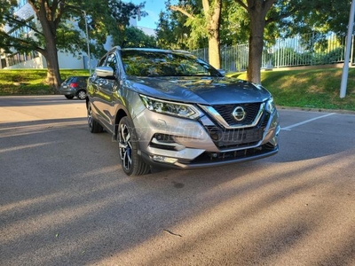 NISSAN QASHQAI 1.3 DIG-T Tekna+ Tulaj.Led.Navi.Törés m