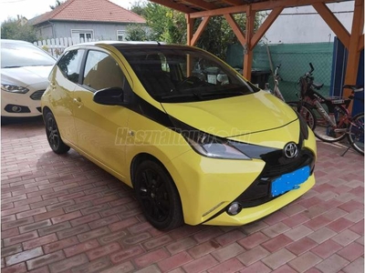 TOYOTA AYGO 1.0 x-treme cool&safe + smart limitált kiadás! 59.500 Km!