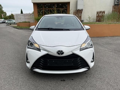 TOYOTA YARIS 1.5 Dual VVT-iE Comfort Navigáció! Tolatókamera! Alufelni!