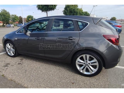 OPEL ASTRA J 1.6 T Sport (Automata)