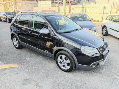 VOLKSWAGEN POLO 1.9 100 PD TDI CrossPolo FRISS SZERVIZ ! TEMPOMAT ! MEGKÍMÉLT ÁLLAPOT !