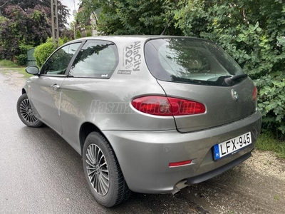 ALFA ROMEO 147 1.6 T. Spark Distinctive magyarországi szép és jó