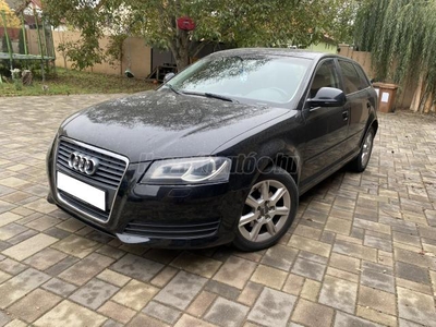 AUDI A3 2.0 TDI Attraction DPF